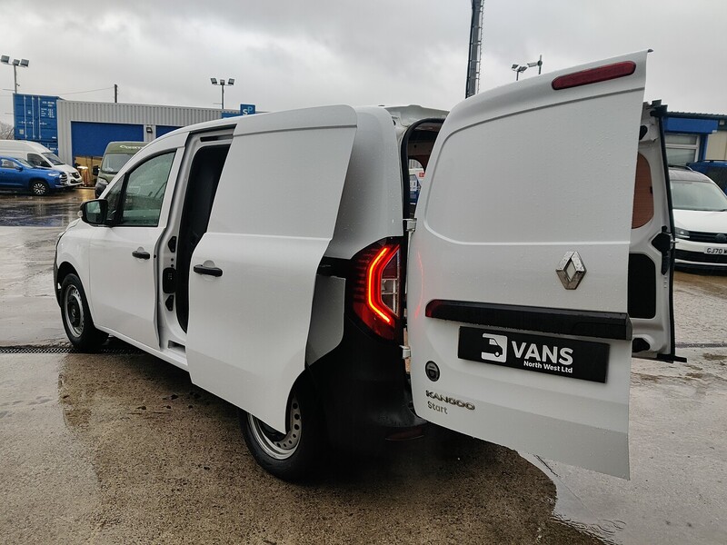 Used Renault Kangoo 2023 for sale - 76836674: Photo 11