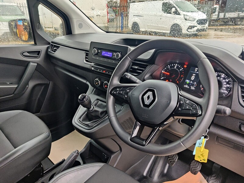 Used Renault Kangoo 2023 for sale - 76836674: Photo 17