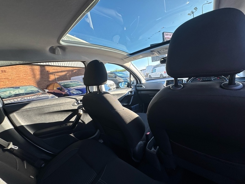 Used Peugeot 208 2018 for sale - 76626871: Photo 23