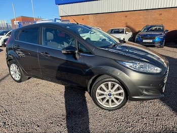 Used Ford Fiesta 2016 for sale - 76707343: Photo