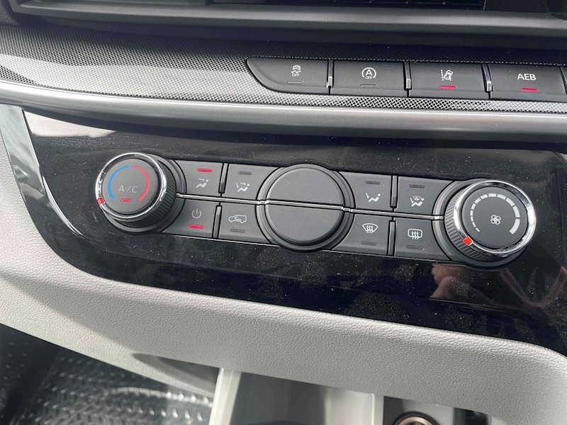 Used Maxus Deliver 9 for sale - 77776327: Photo 17