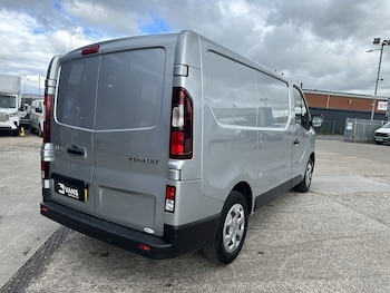 Used Renault Trafic 2023 for sale - 78897221: Photo