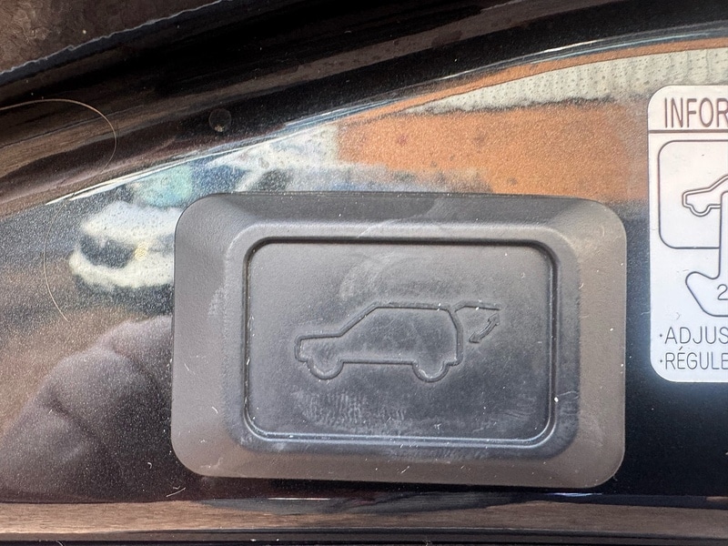 Used Toyota RAV4 2014 for sale - 77572376: Photo 12