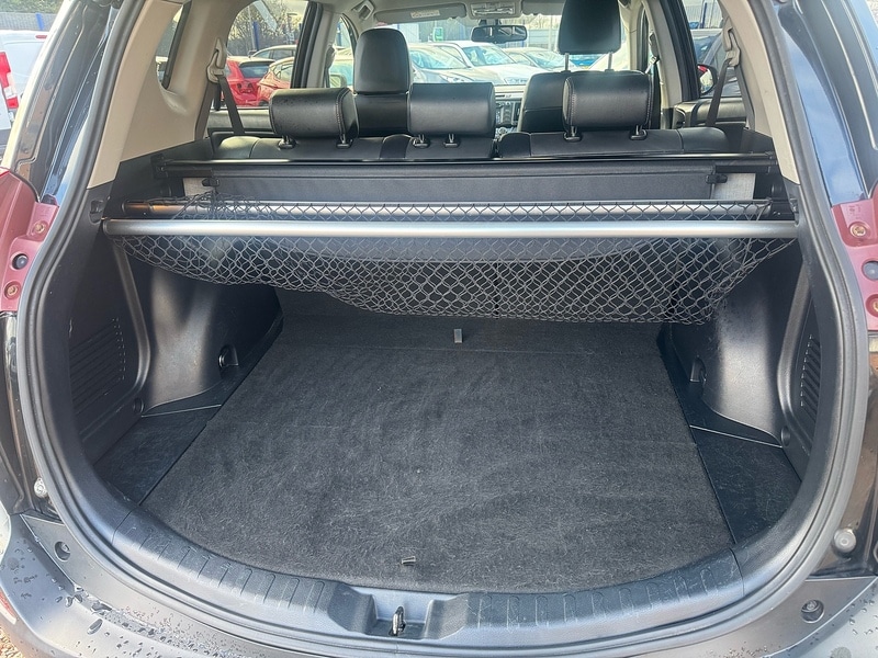 Used Toyota RAV4 2014 for sale - 77572376: Photo 14