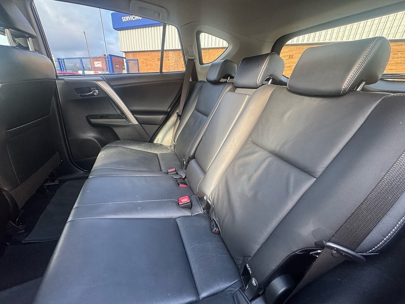 Used Toyota RAV4 2014 for sale - 77572376: Photo 18