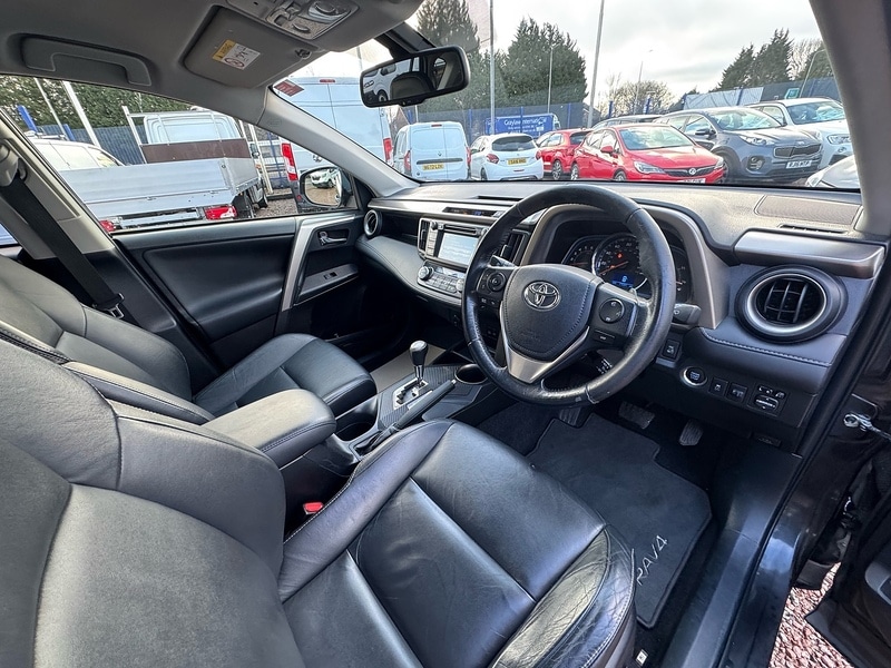 Used Toyota RAV4 2014 for sale - 77572376: Photo 24