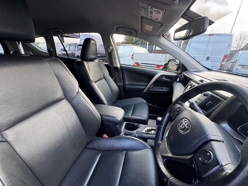 Used Toyota RAV4 2014 for sale - 77572376: Photo 25