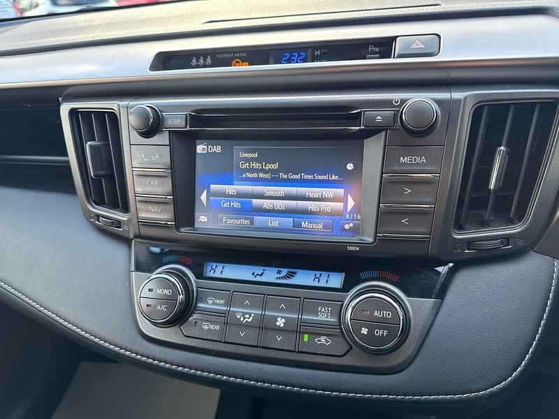 Used Toyota RAV4 2014 for sale - 77572376: Photo 32