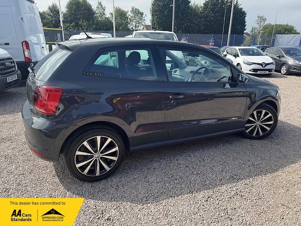 Used Volkswagen Polo 2016 for sale - 75537665: Photo 11