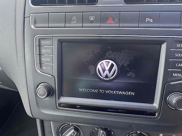 Used Volkswagen Polo 2016 for sale - 75537665: Photo 33