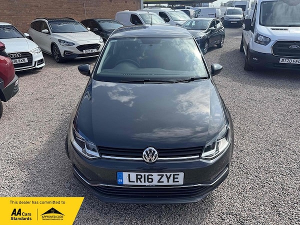 Used Volkswagen Polo 2016 for sale - 75537665: Photo 8