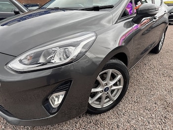 Used Ford Fiesta 2019 for sale - 75974433: Photo