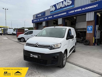 Used Citroen Berlingo 2022 for sale - 75276182: Photo