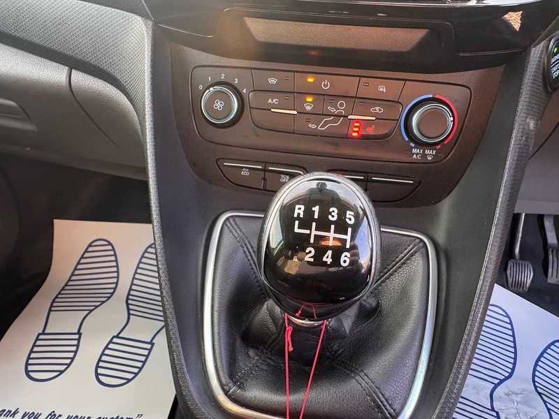 Used Ford Transit Connect 2020 for sale - 77663427: Photo 18