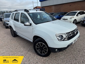 Used Dacia Duster 2018 for sale - 79526348: Photo