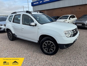 Used Dacia Duster 2018 for sale - 79526348: Photo