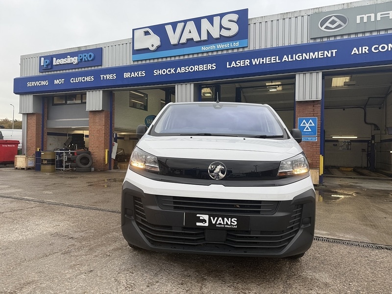 Used Vauxhall Vivaro 2024 for sale - 76496938: Photo 8