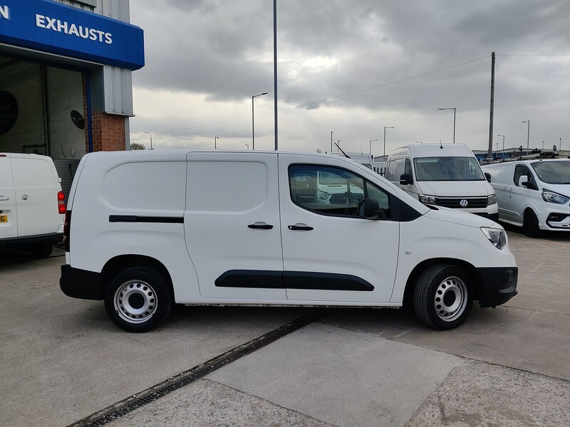 Used Vauxhall Combo 2021 for sale - 78201247: Photo 2