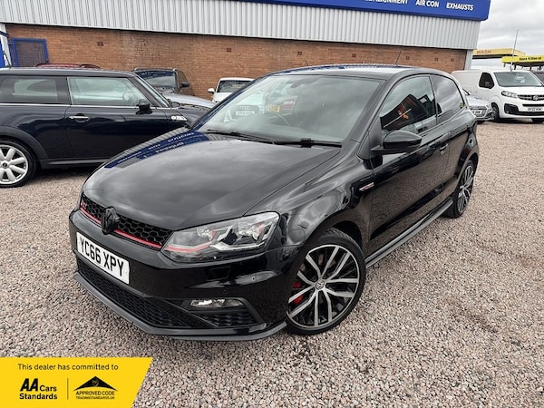 Used Volkswagen Polo 2016 for sale - 76288020: Photo 2