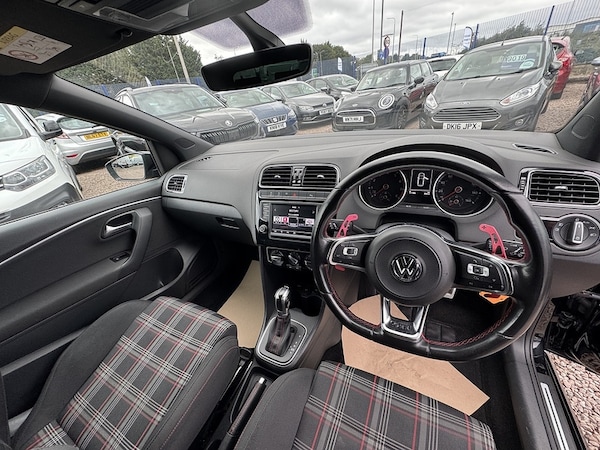Used Volkswagen Polo 2016 for sale - 76288020: Photo 32