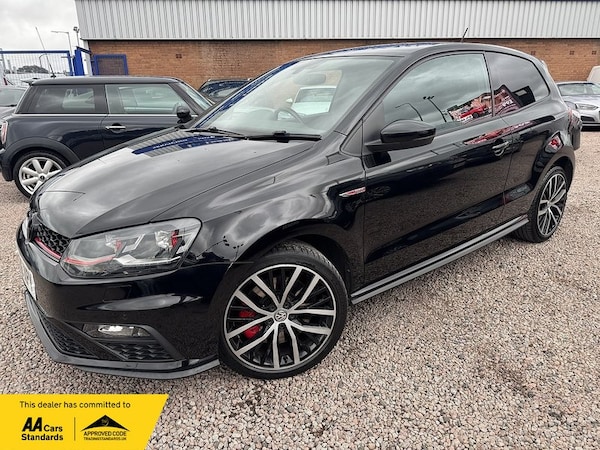 Used Volkswagen Polo 2016 for sale - 76288020: Photo 4