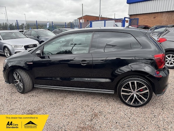 Used Volkswagen Polo 2016 for sale - 76288020: Photo 6