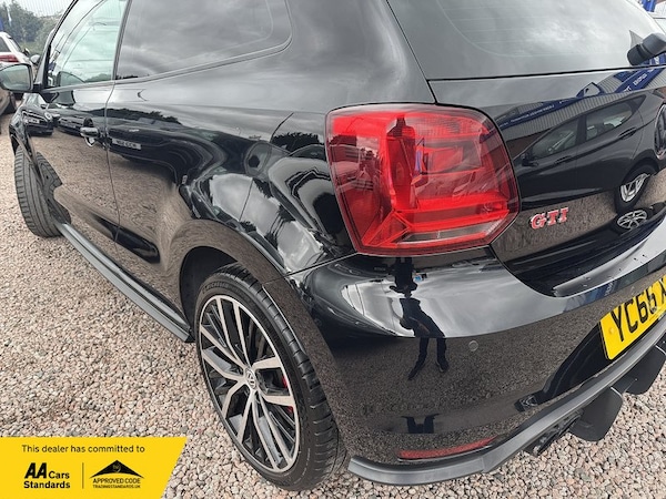 Used Volkswagen Polo 2016 for sale - 76288020: Photo 9