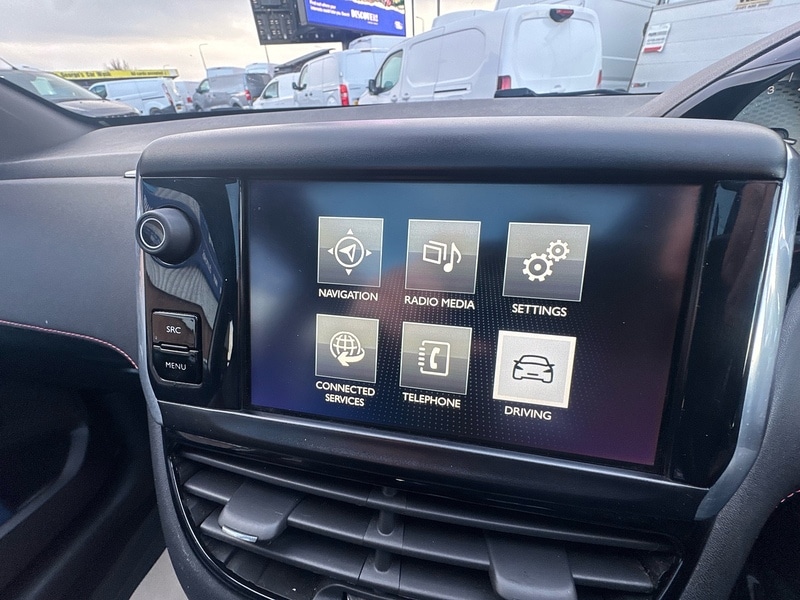 Used Peugeot 208 2016 for sale - 76626870: Photo 24