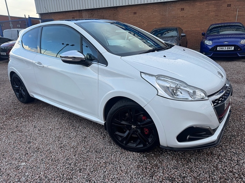 Used Peugeot 208 2016 for sale - 76626870: Photo 3