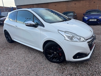 Used Peugeot 208 2016 for sale - 76626870: Photo