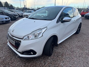 Used Peugeot 208 2016 for sale - 76626870: Photo