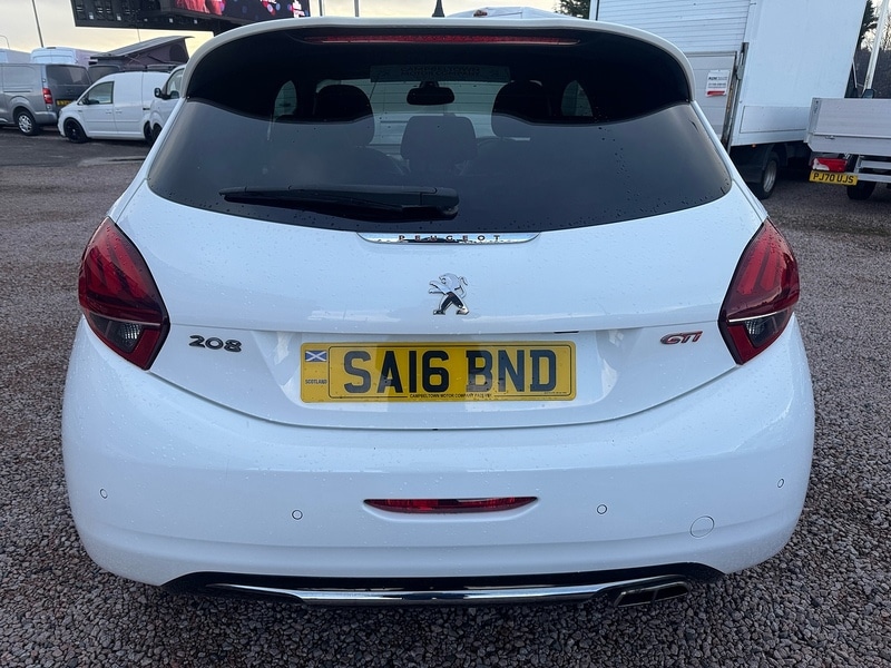 Used Peugeot 208 2016 for sale - 76626870: Photo 7