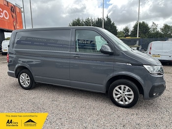 Used Volkswagen Transporter 2022 for sale - 75488598: Photo