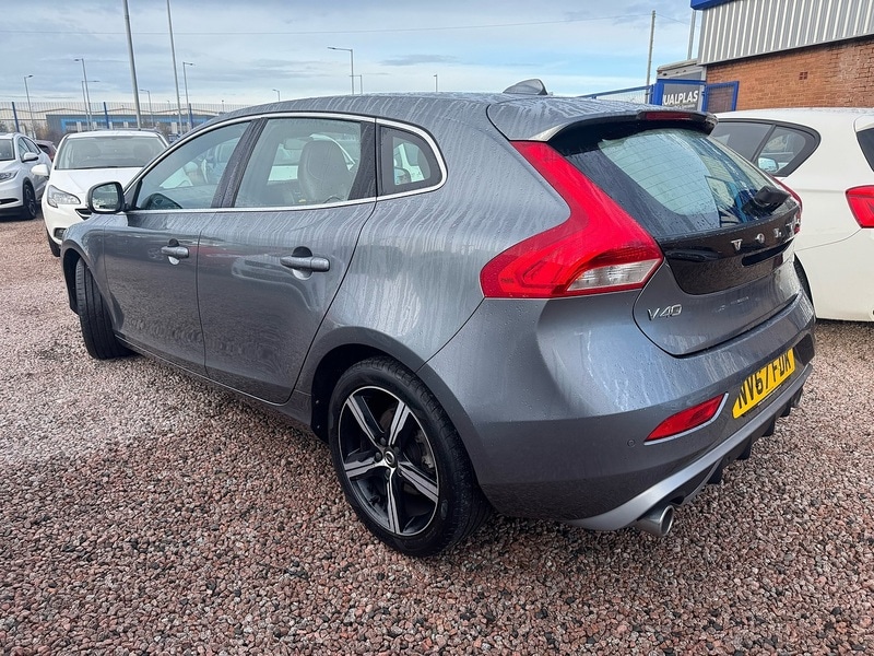 Used Volvo V40 2018 for sale - 76536273: Photo 10