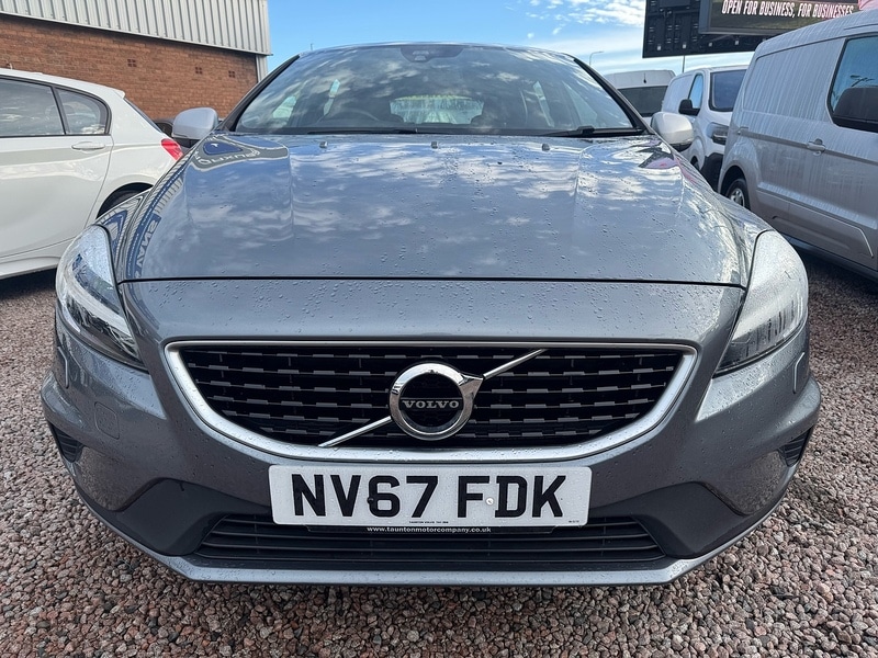 Used Volvo V40 2018 for sale - 76536273: Photo 5