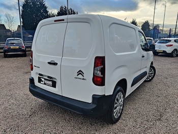 Used Citroen Berlingo 2020 for sale - 77663425: Photo