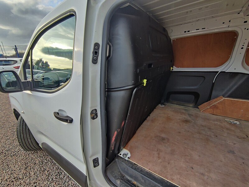 Used Citroen Berlingo 2020 for sale - 77663425: Photo 6