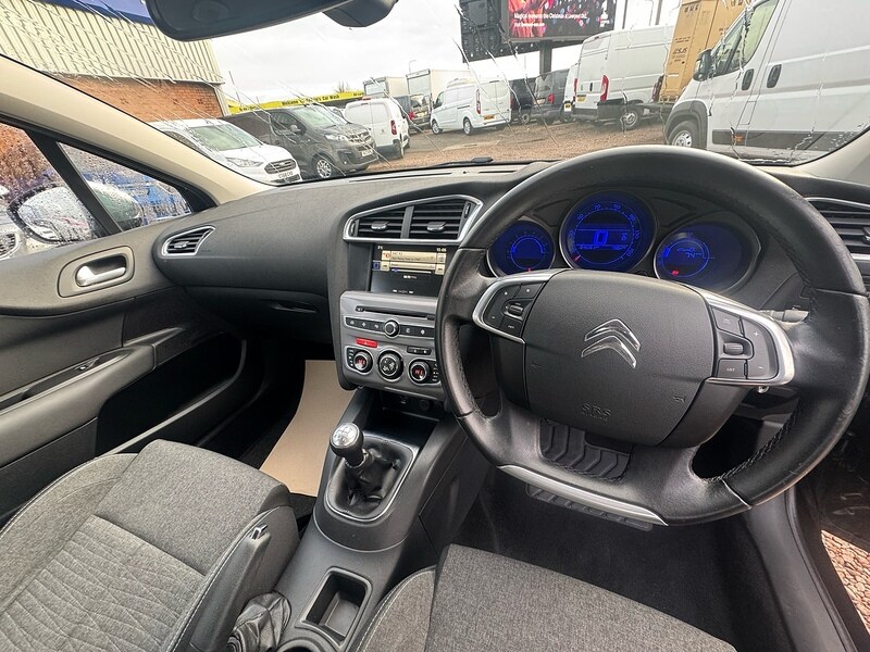 Used Citroen C4 2016 for sale - 76896535: Photo 24