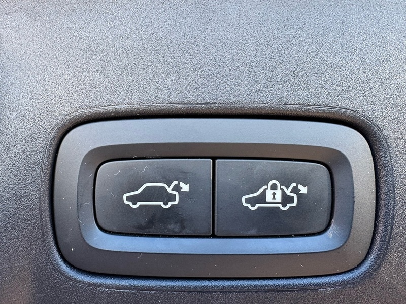 Used Volvo V90 2017 for sale - 77384783: Photo 24