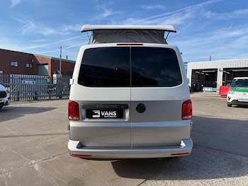 Used Volkswagen Transporter 2022 for sale - 78154557: Photo