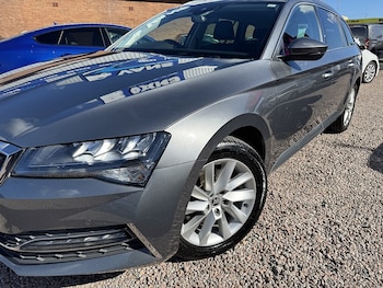 Used Skoda Superb 2021 for sale - 76383154: Photo