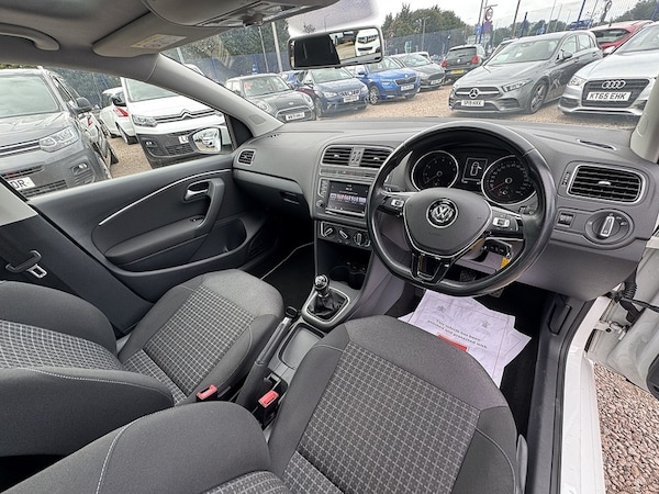 Used Volkswagen Polo 2015 for sale - 75736847: Photo 23