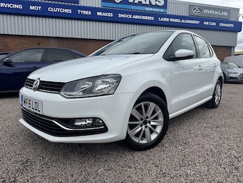 Used Volkswagen Polo 2015 for sale - 75736847: Photo