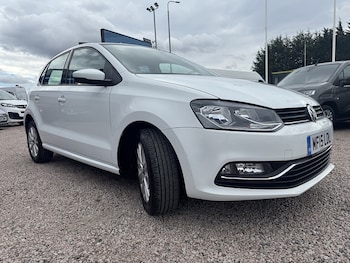 Used Volkswagen Polo 2015 for sale - 75736847: Photo