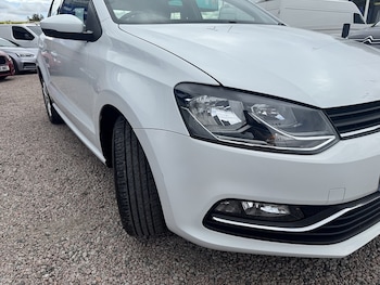 Used Volkswagen Polo 2015 for sale - 75736847: Photo
