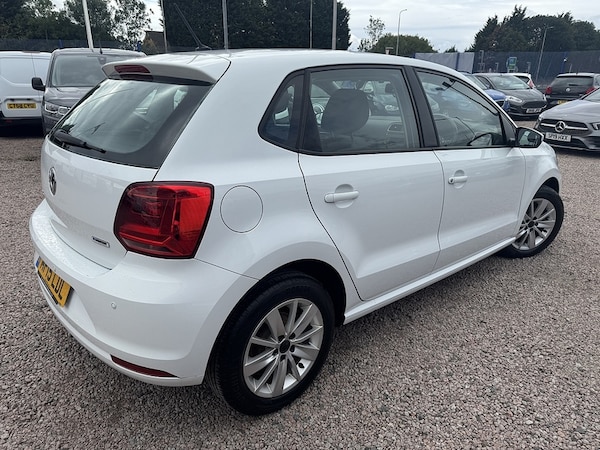 Used Volkswagen Polo 2015 for sale - 75736847: Photo 5