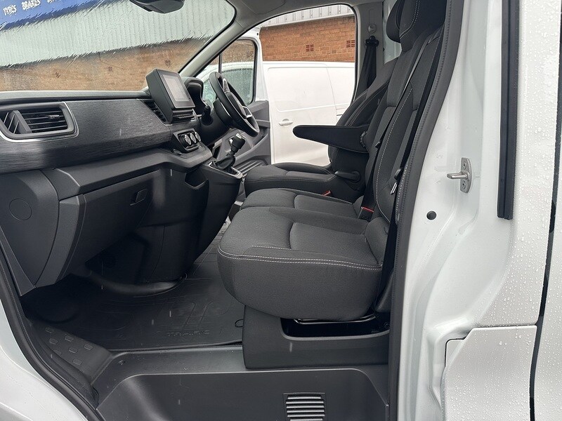 Used Renault Trafic 2025 for sale - 76206685: Photo 15