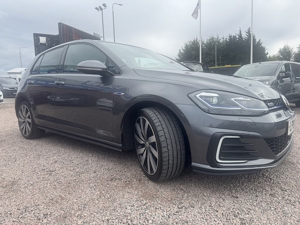 Used Volkswagen Golf 2018 for sale - 76114968: Photo 10