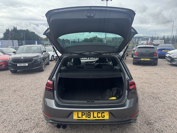 Used Volkswagen Golf 2018 for sale - 76114968: Photo 17