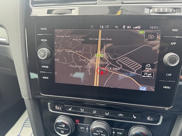 Used Volkswagen Golf 2018 for sale - 76114968: Photo 25